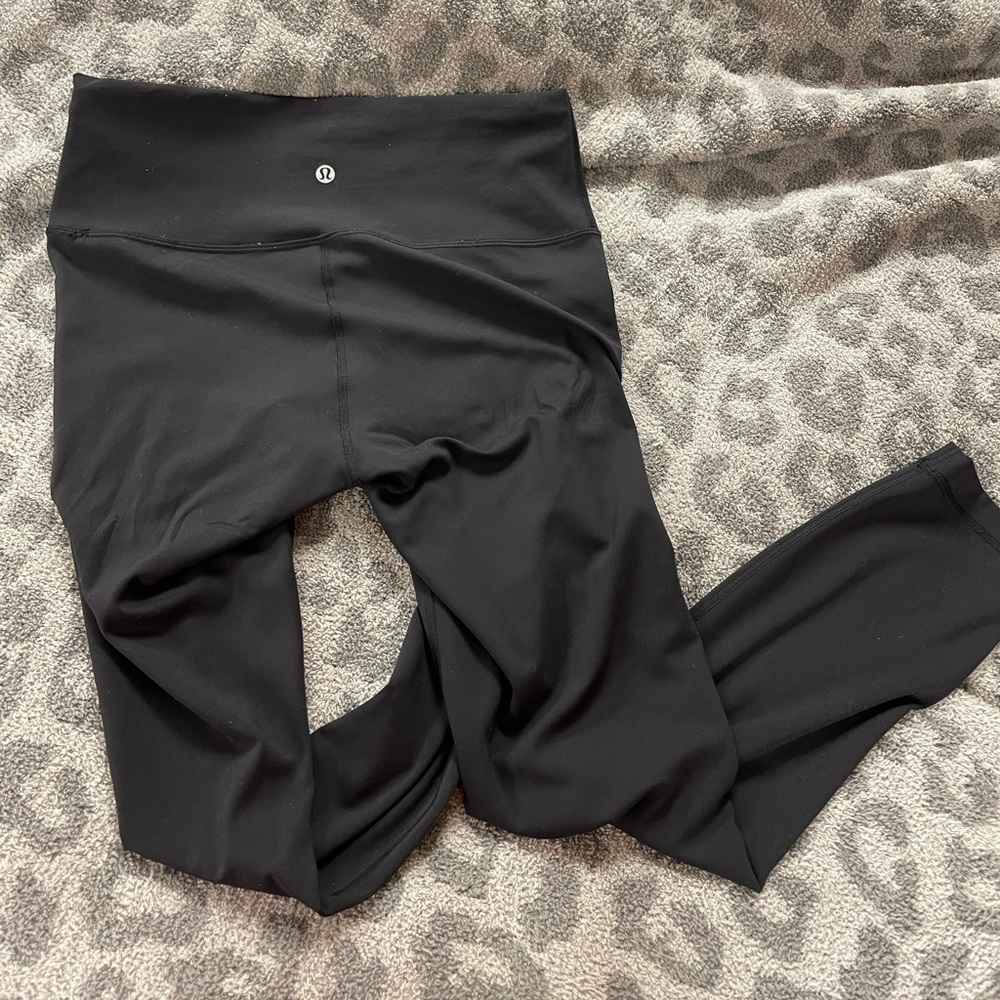 Lululemon black wunder train leggings
